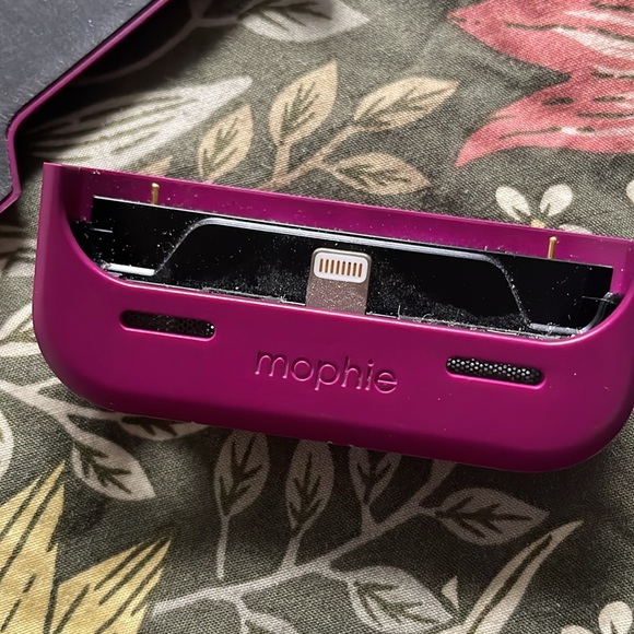 Mophie rechargeable phone case. Raspberry wine color. - Picture 6 of 6